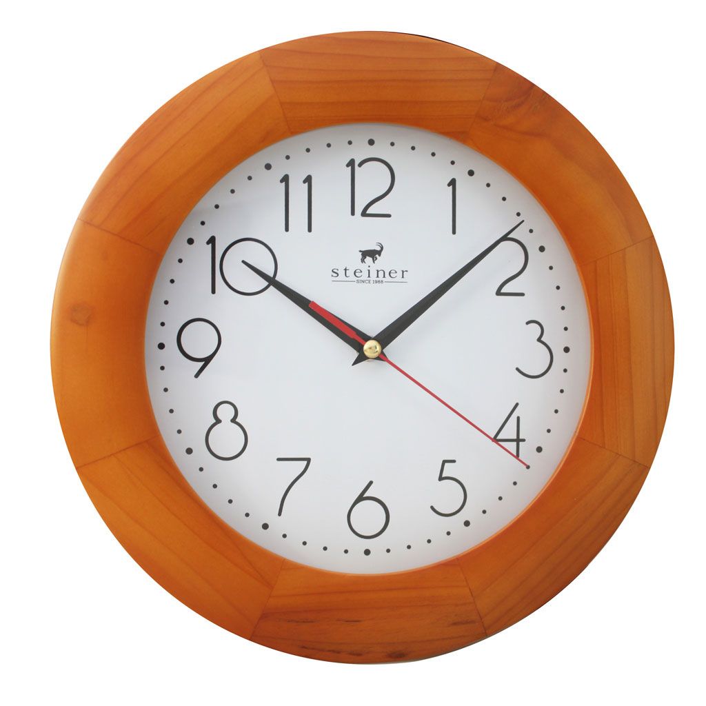 Reloj de pared analogo  de madera
